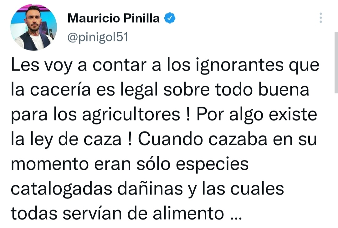 Mauricio Pinilla armas