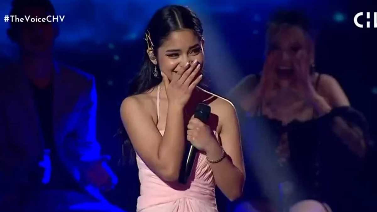 Valeria Fernández dio un conmovedor show en The Voice Chile