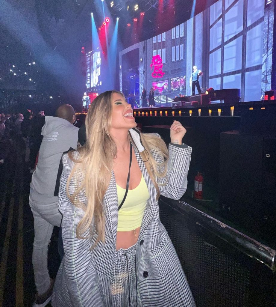 Coté López en el concierto de Ricardo Arjona