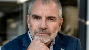 Álvaro Rudolphy fue tendencia por firmar carta a favor del Rechazo