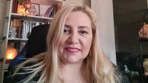 "Yo creo que eso se viene": Latife Soto sorprendió con predicción para Chile en 2025