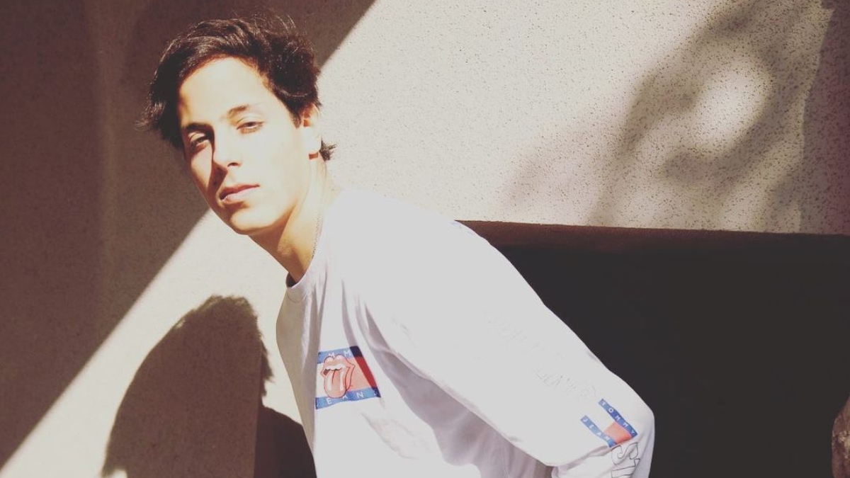 Con varios videos: Máximo Menem reveló que se compró una camioneta