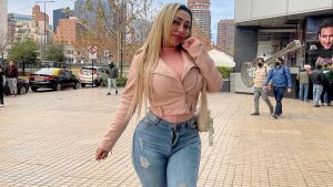 Naya Fácil chocó contra un Carabinero, y andaba sin licencia