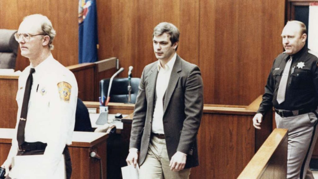 Dahmer (2)