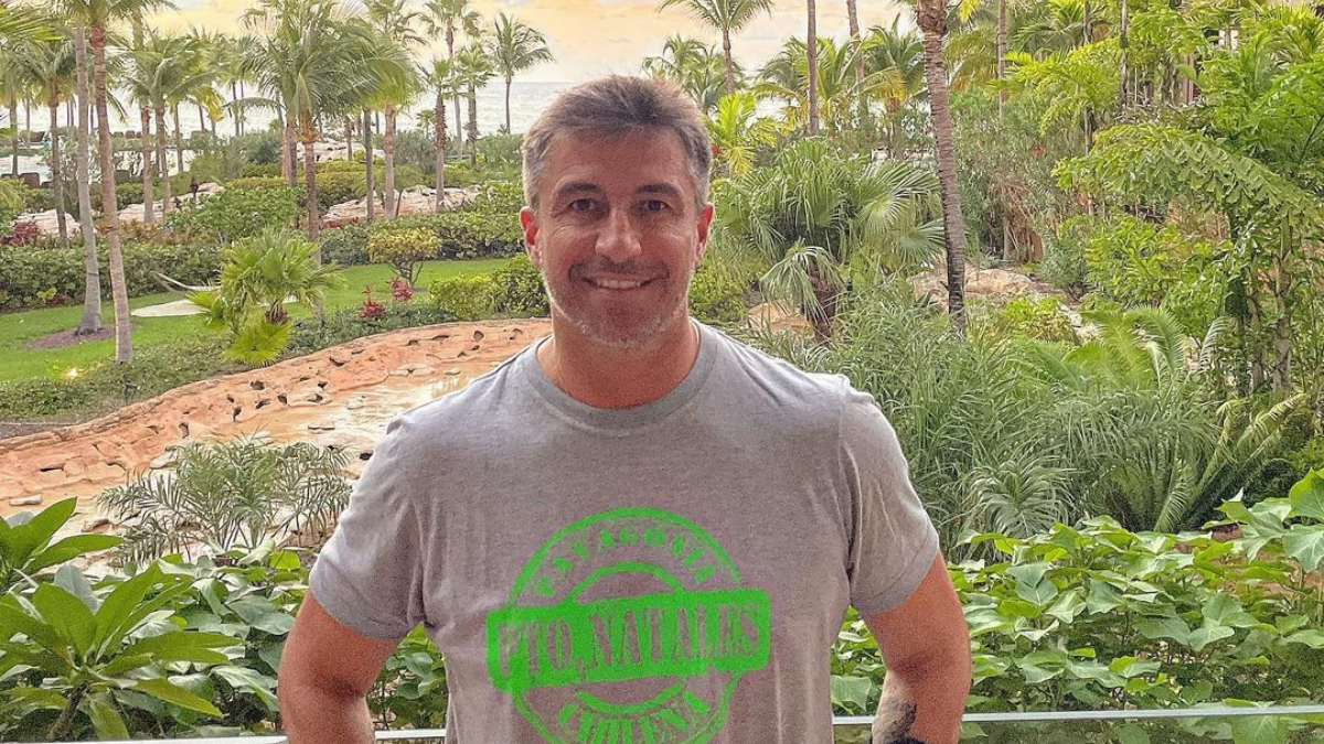 "Algo machucado": Fernando Solabarrieta reaparece luego de que encontraran su auto volcado