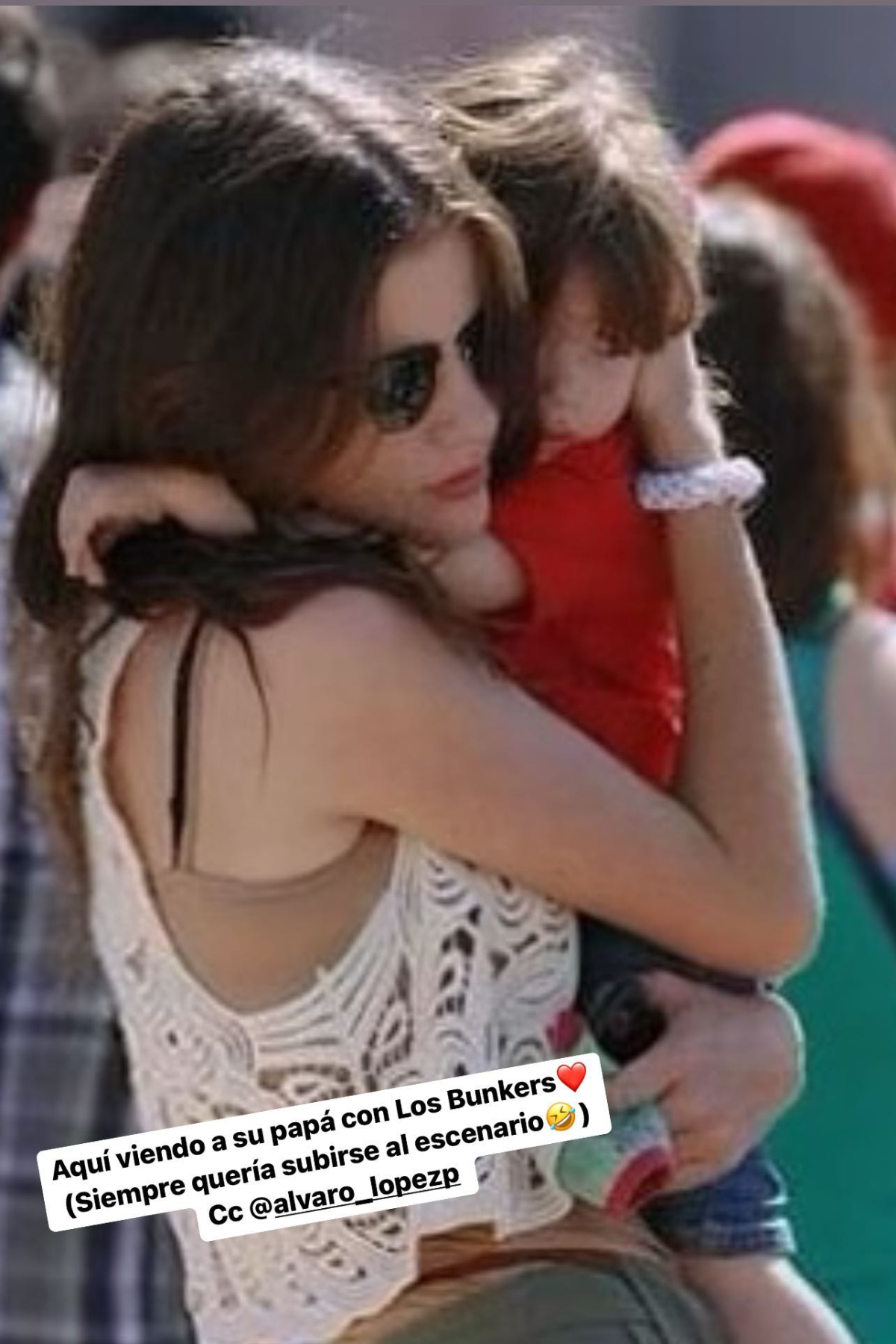 Millaray Viera Y Julieta