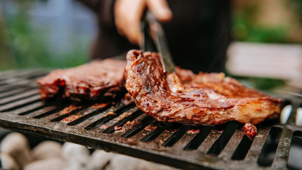 Fiestas Patrias: ¿Cuáles son los mejores cortes de carne para poner a la parrilla?