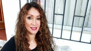 Se aburrió: Angélica Castro responde a seguidor tras criticarla por su postura en el Plebiscito de Salida