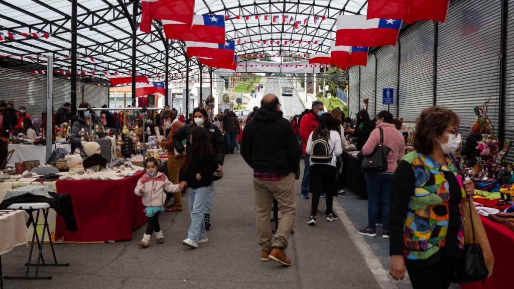 Fiestas Patrias Feriado Irrenunciable