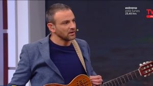 Gonzalo Ramírez se lució cantando canciones de Enanitos Verdes en Buenos Días a Todos