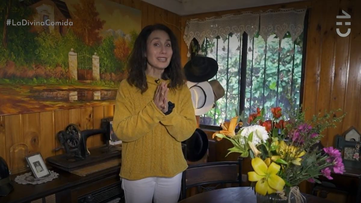 Monica Illanes La Divina Comida 