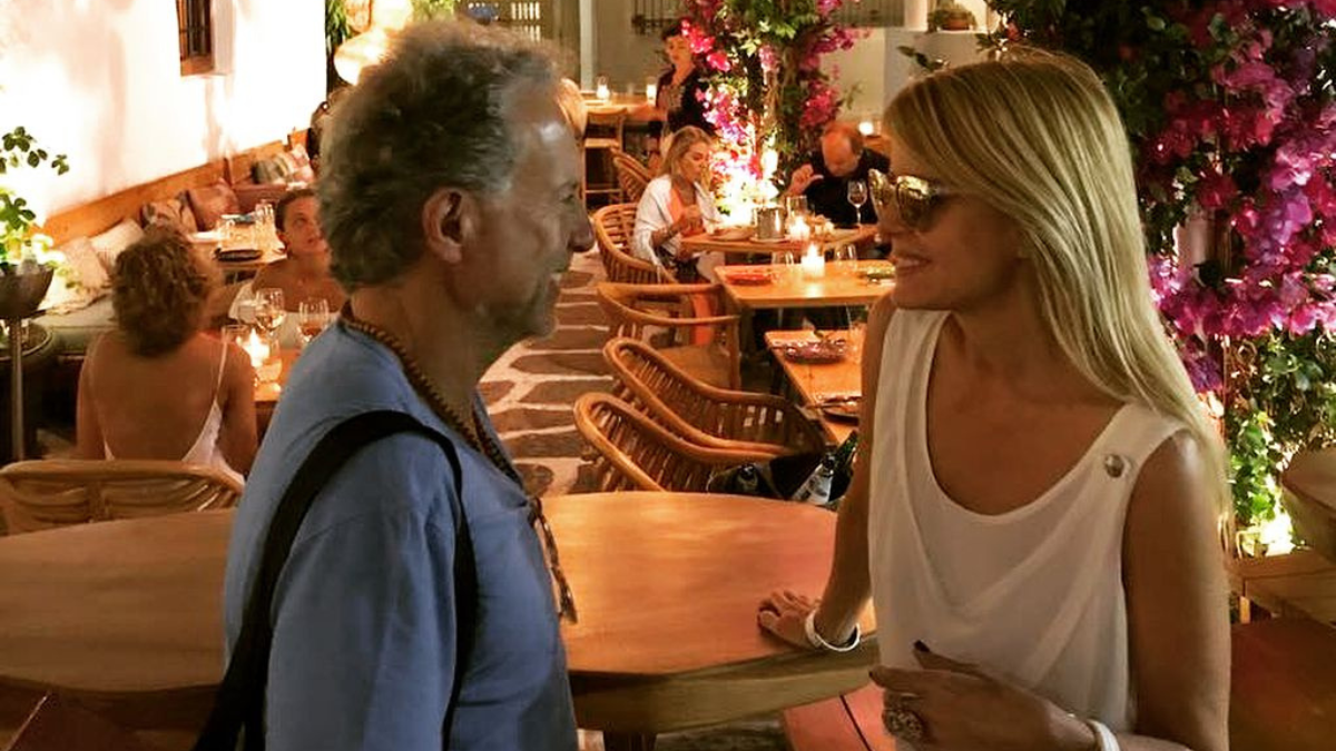 ¡Se veía preciosa!: Filtran el vestido que utilizó Cecilia Bolocco para su matrimonio