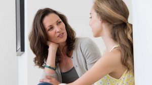 ¿Cuándo y cómo hablar de sexualidad femenina con nuestras hijas?