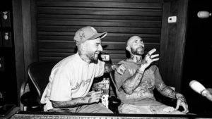 "¡Qué chimba!": Maluma enseña a Adam Levine a hablar en español