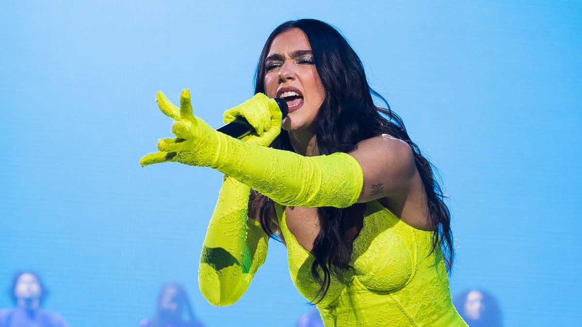 Dua Lipa regresó al estudio para trabajar en su tercer álbum