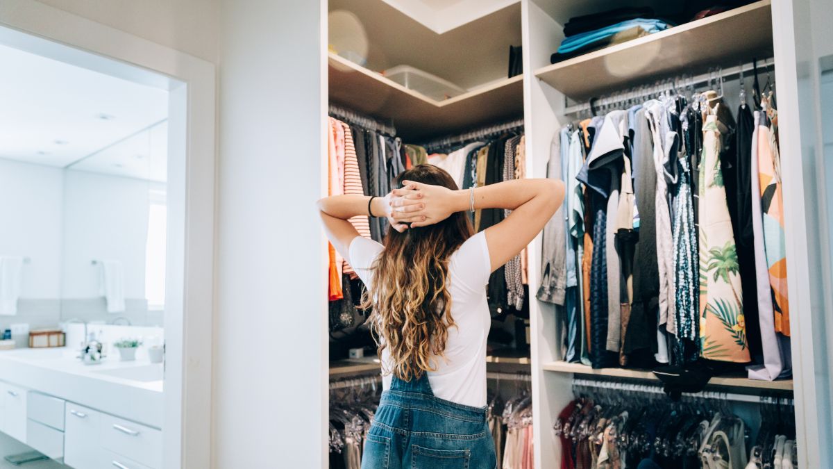 4 consejos prácticos para revivir las prendas de tu clóset