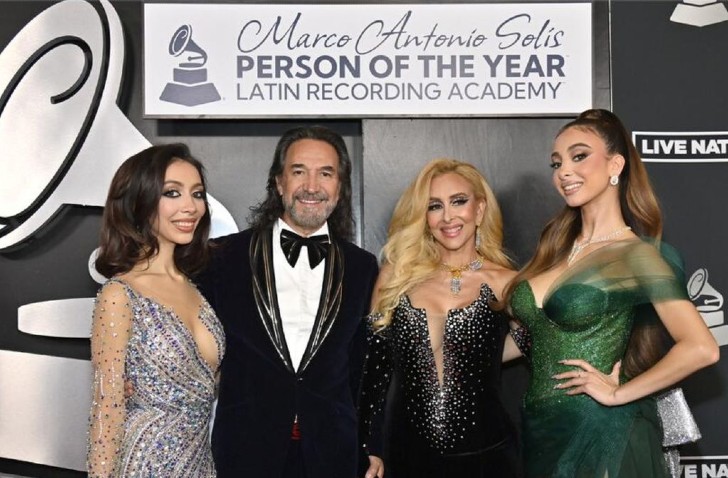 Marco Antonio Solis Hijas 1