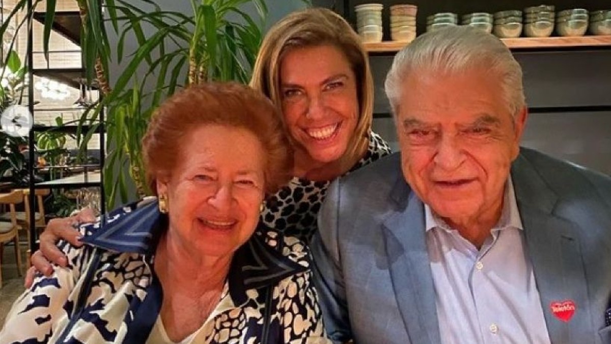 "60 años juntos": Don Francisco y su esposa celebraron su aniversario rodeados de su numerosa familia