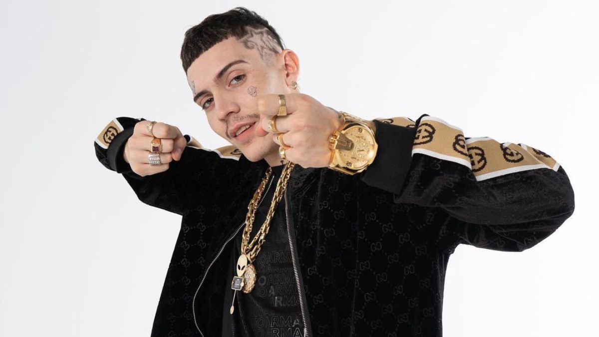 Marcianeke revela cuántos millones gastó en un outfit que no pudo lucir