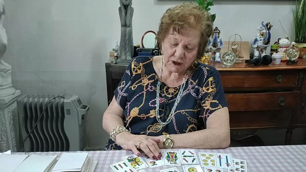 Tía Yoli impactó al leer las cartas para Chile en esta Navidad 2022