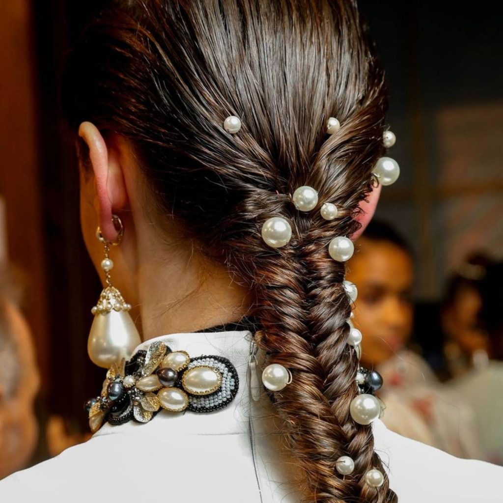 Trenza Con Accesorio