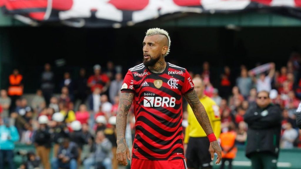 Arturo Vidal Criticas