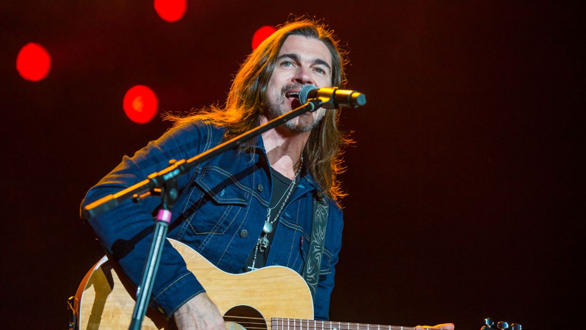 ¡Una noche inolvidable! Juanes encendió el Movistar Arena con su Origen Tour 2022