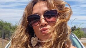 "Recargando energías": Alejandra Fosalba elevó la temperatura con un increíble bikini naranja