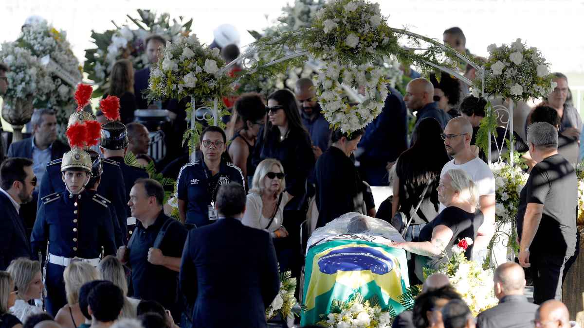 "Viva el Rey": Así fue el último adiós de Brasil a Pelé