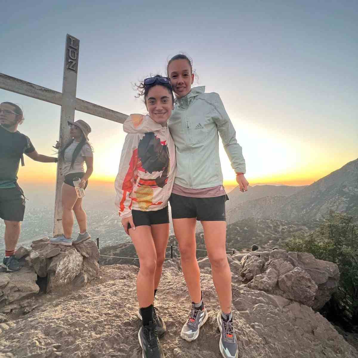 Tiane Endler, esposa