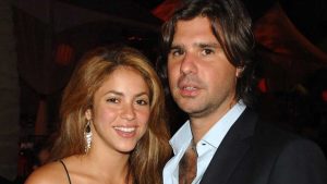Shakira Y Antonio De La Rúa