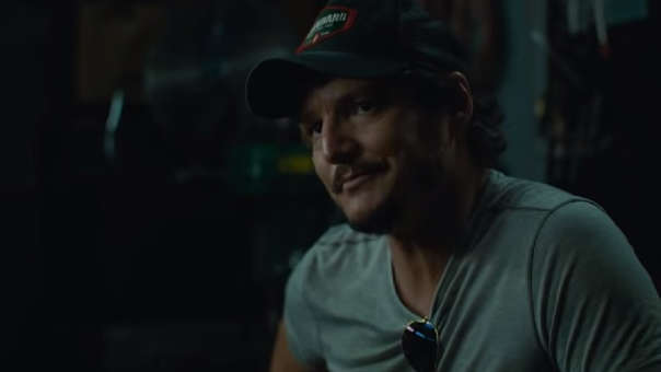 FRONTIER PEDRO PASCAL