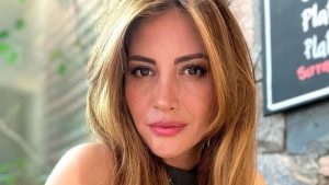 ¡Explícito! Karen Bejarano sufre accidente durante sus vacaciones y recibe críticas por publicar video de sus heridas