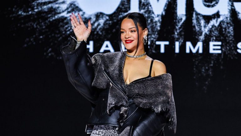 Rihanna Reveló Detalles De Su Presentación En El Super Bowl