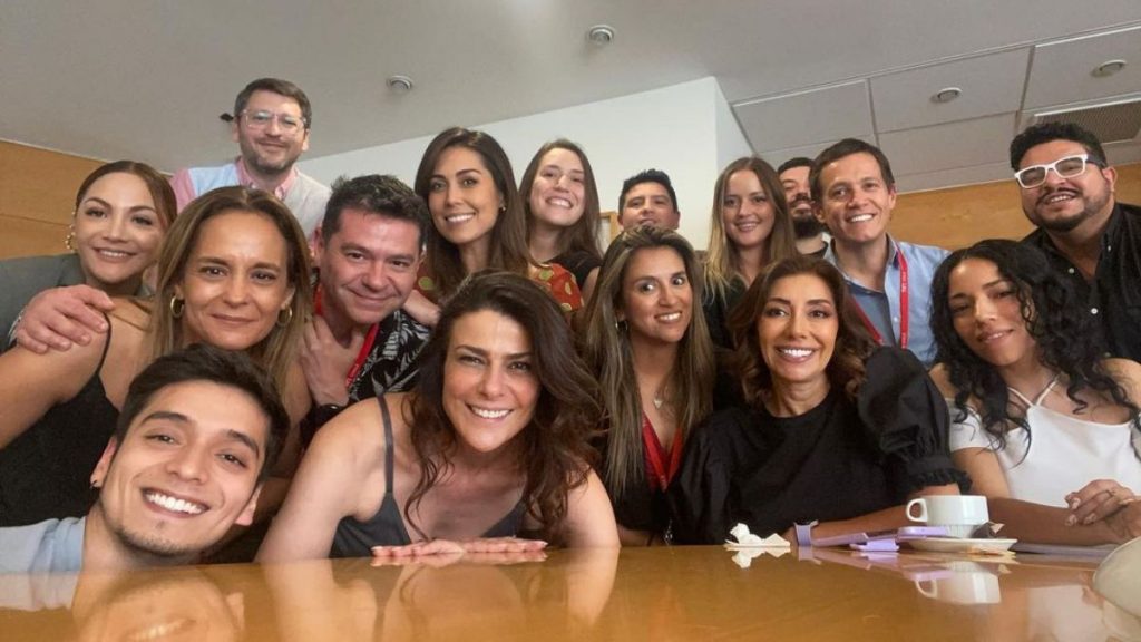 Tonka Tomicic Se Mostró Feliz Celebrando El Día De Los Enamorados (1)