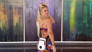 "¿Se te habla o se te reza?": El mini vestido de Coté López que enamoró a sus fans