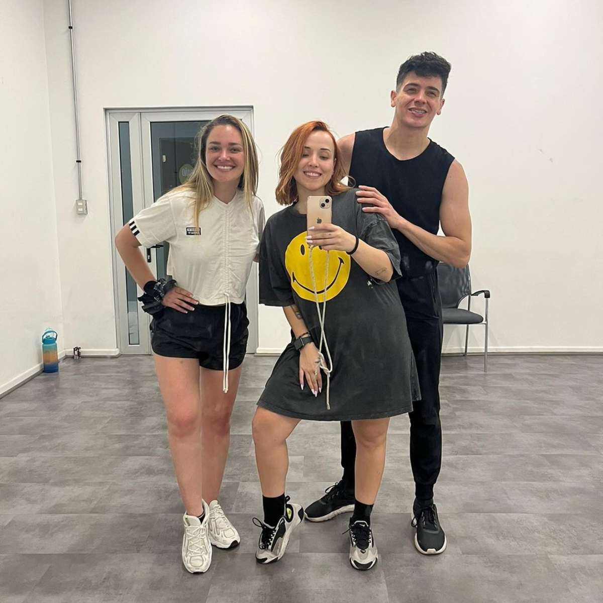 Daniela Nicolas Aqui Se Baila  