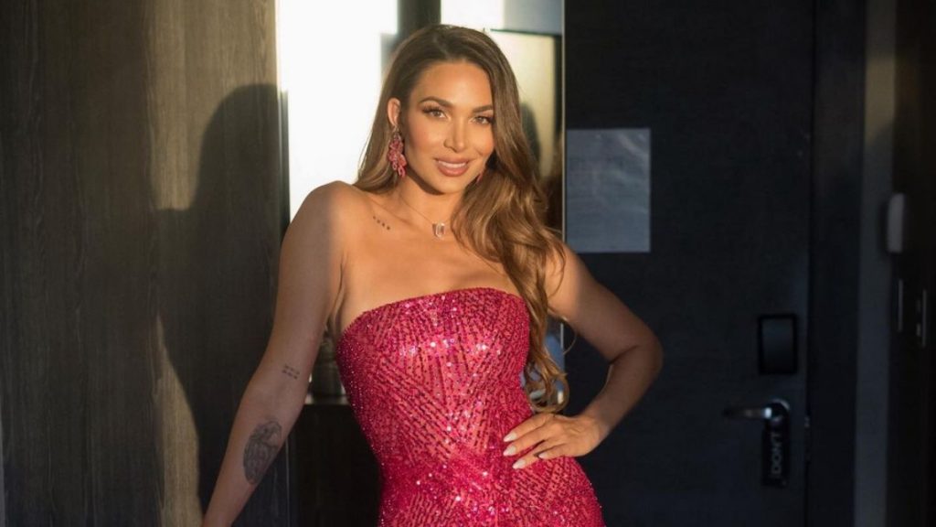 Lisandra Silva Vestido