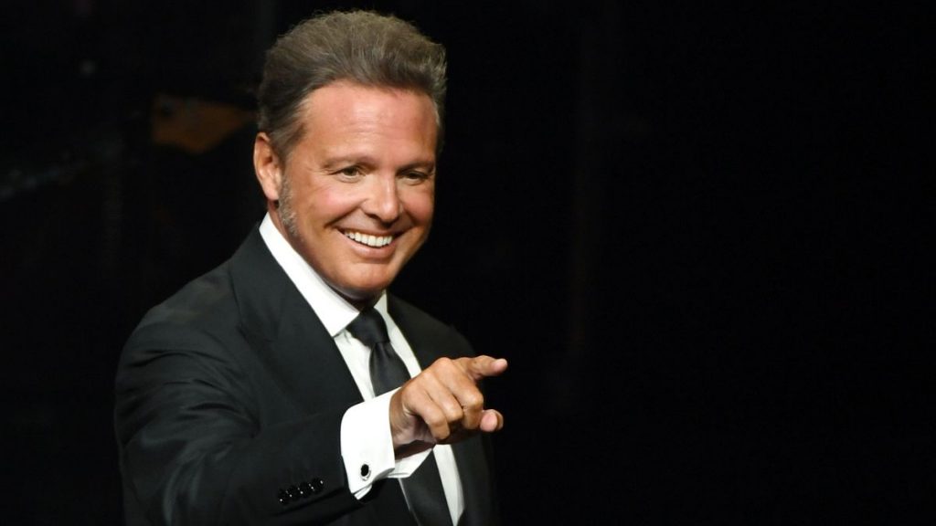 Luis Miguel (1)