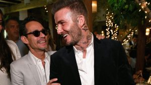 Marc Anthony Y David Beckham Bailando Salsa