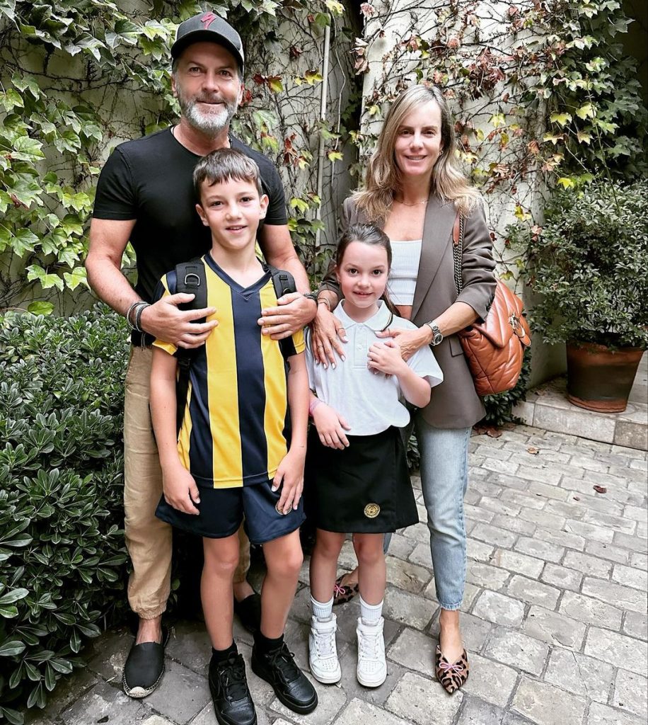 Diana Bolocco Cristián Sánchez Hijos Regreso A Clases