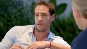 "Se fue todo al carajo": Gonzalo Valenzuela habló sobre la muerte de su padre, madre, hermano mayor e hijo