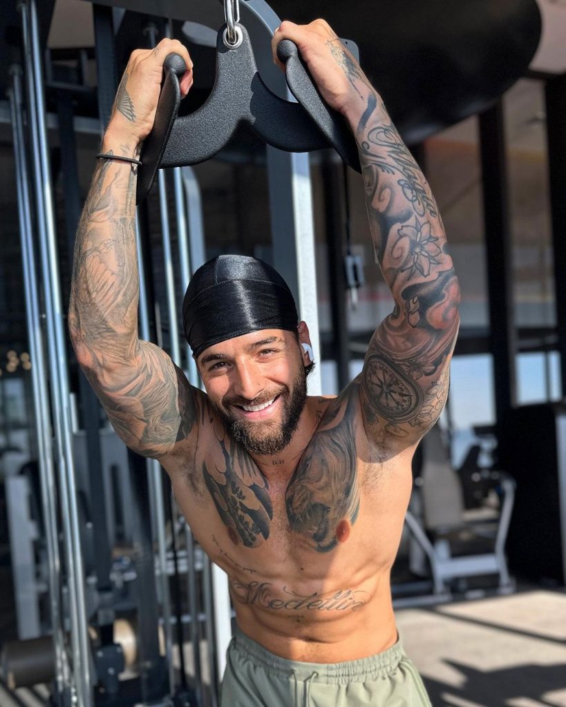 Maluma En El Gym 1