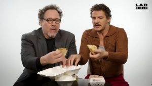 “Hacen pan muy bueno en Chile”: Pedro Pascal puso a prueba la comida chilena versus la estadounidense