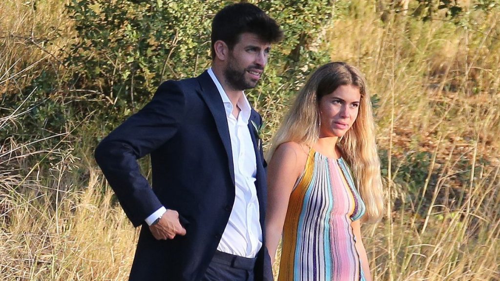 Piqué Y Clara Chía