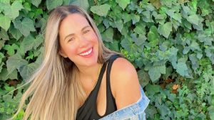 "Me encantas": La foto de Laura Prieto en bikini que enamoró a sus fans