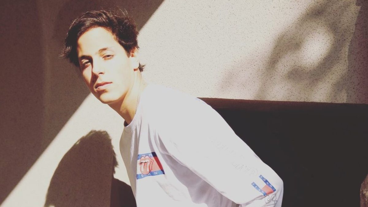 Máximo Menem Bolocco comparte nuevas fotos de sus soñadas vacaciones con Cecilia