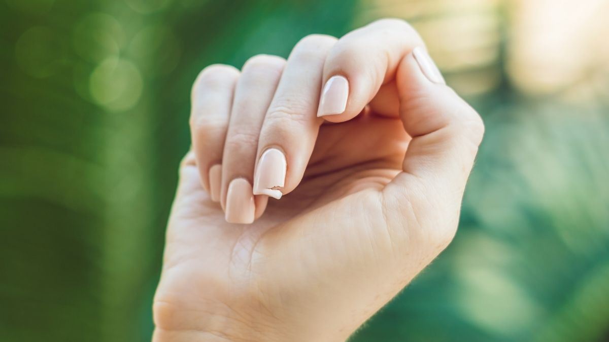¡Paso a paso! El truco para arreglar una uña quebrada y evitar que se siga rompiendo
