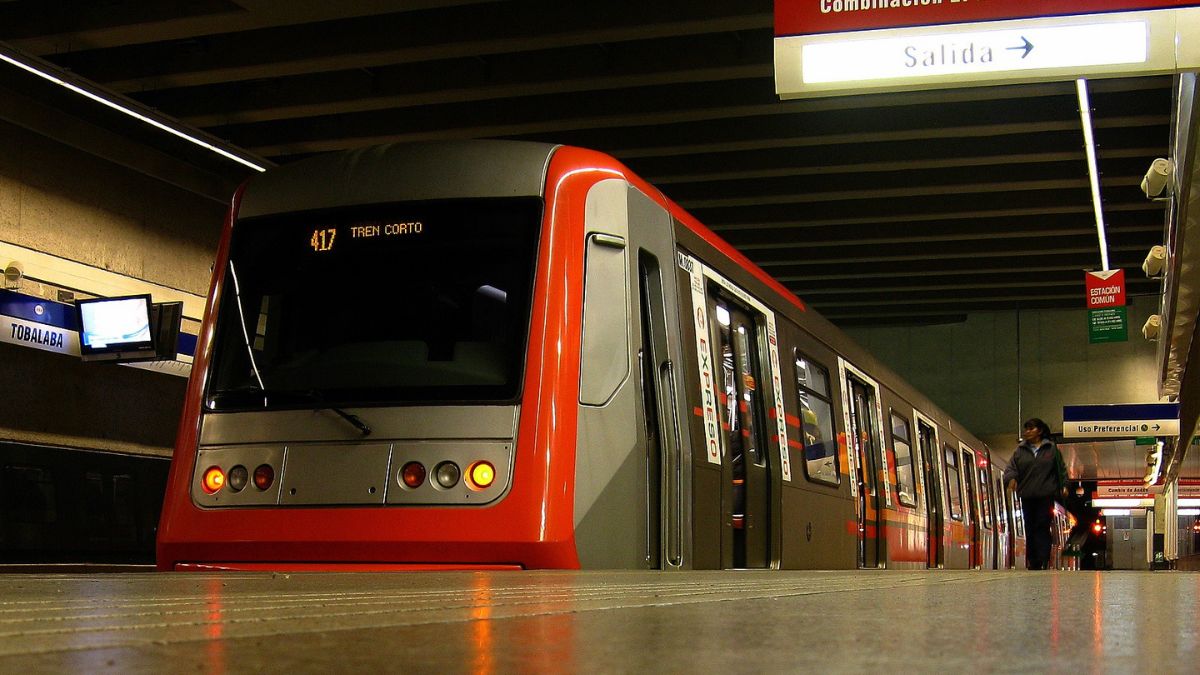 Metro De Santiago Seguridad (1)