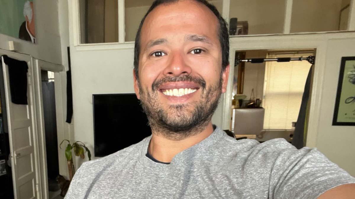 "¡Ella es mi media hermana!": Un hombre adoptado descubrió a su familia biológica en Chile a sus 42 años